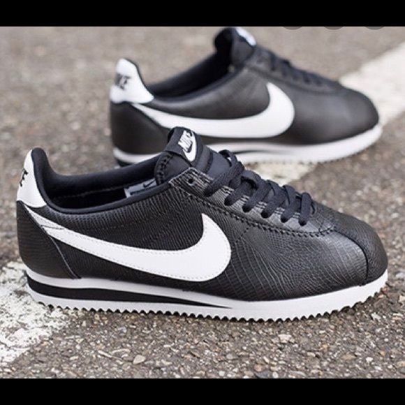 nike cortez snakeskin